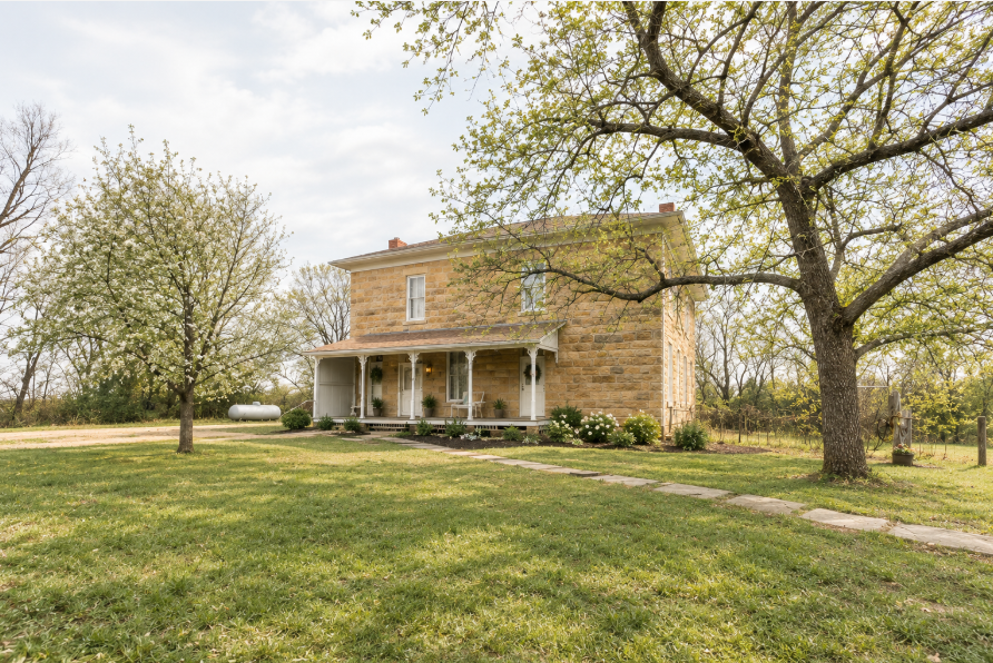 Property main image